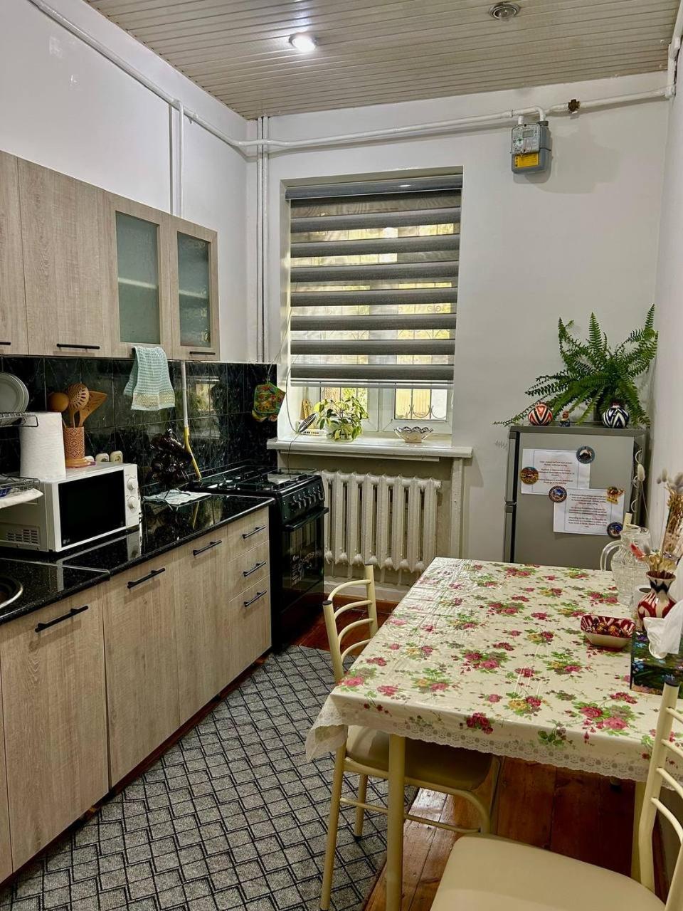 Humo Family Home - Гостевой Дом Tashkent Bagian luar foto
